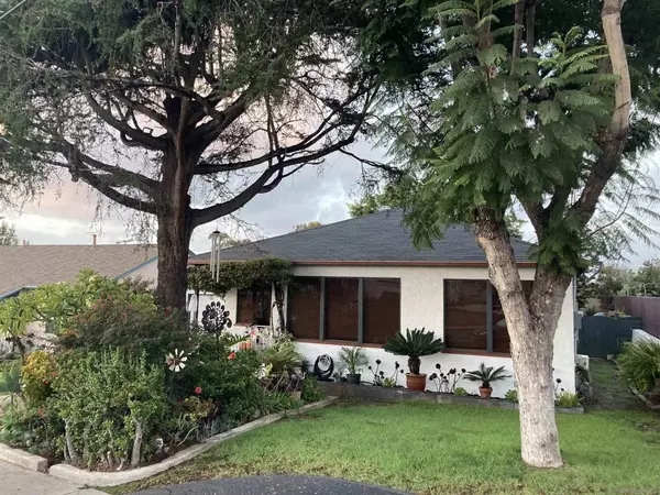 1742 39th St, San Diego, CA 92105