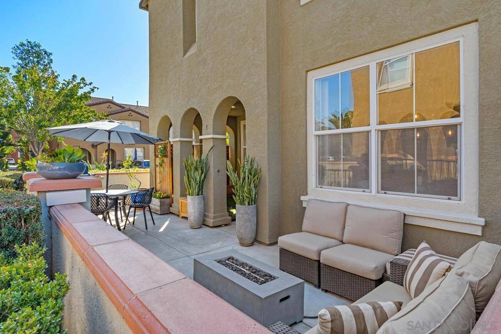 San Diego, CA 92129,7870 Via Belfiore #3
