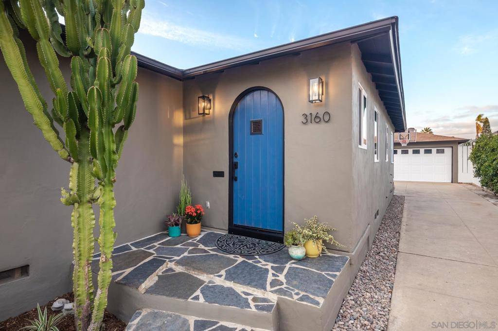 San Diego, CA 92104,3160 Olive St.