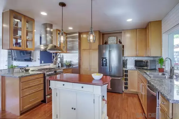 Santee, CA 92071,10165 El Poquito Ln