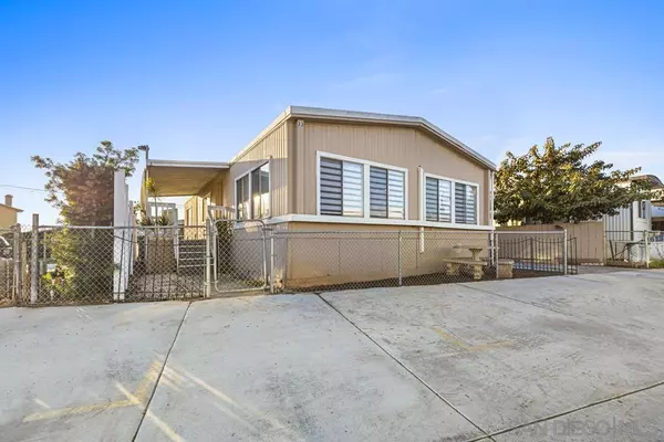 San Diego, CA 92154,1023 Outer Rd #33