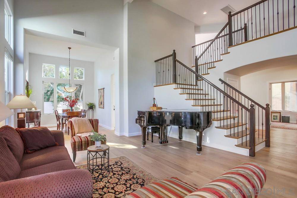San Diego, CA 92130,4939 Riding Ridge Road