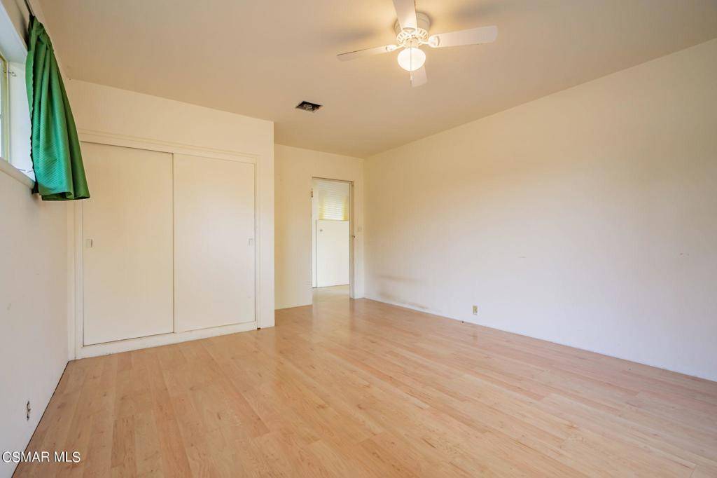 Ventura, CA 93004,10901 Darling RD