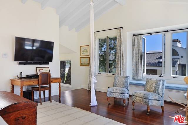 Malibu, CA 90265,7238 Birdview AVE
