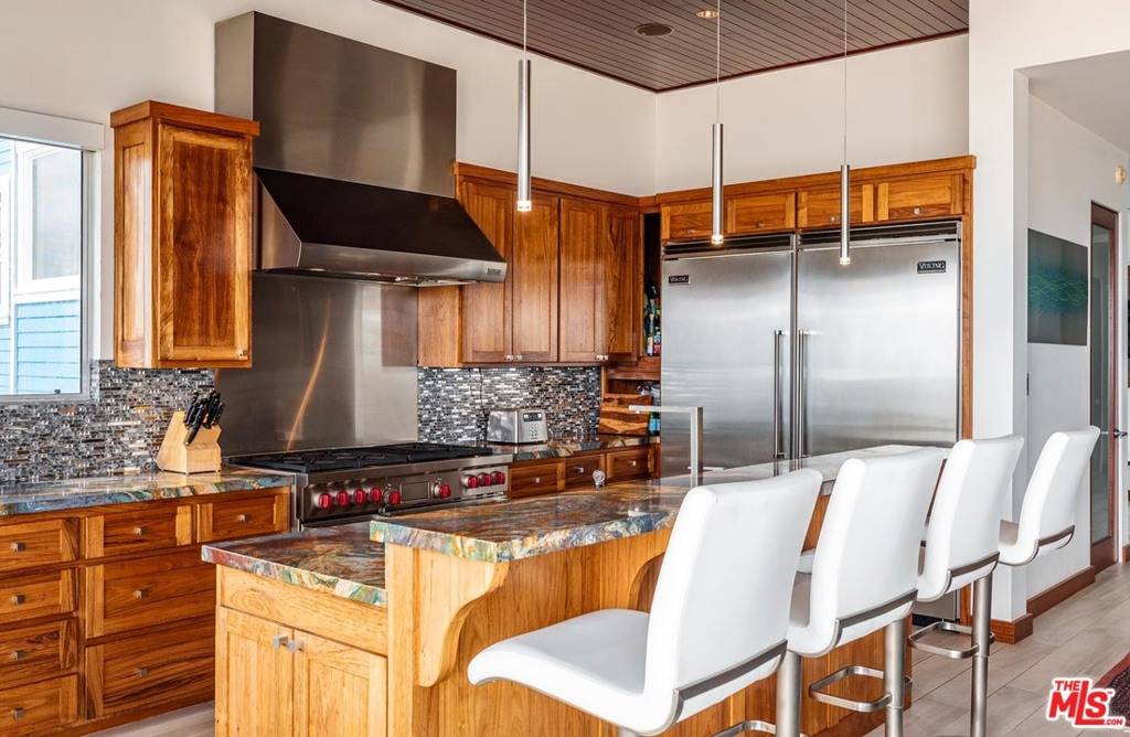 1516 The Strand, Manhattan Beach, CA 90266