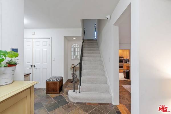 West Hills, CA 91304,8322 LESTER LN