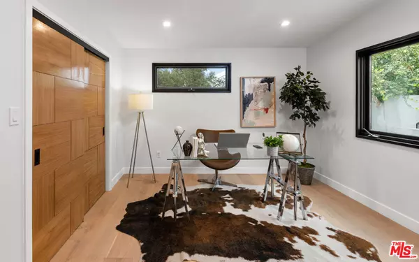 Studio City, CA 91604,3936 FARLEY CT