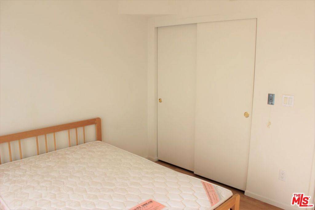 Monterey Park, CA 91754,111 MARGUERITA AVE #101