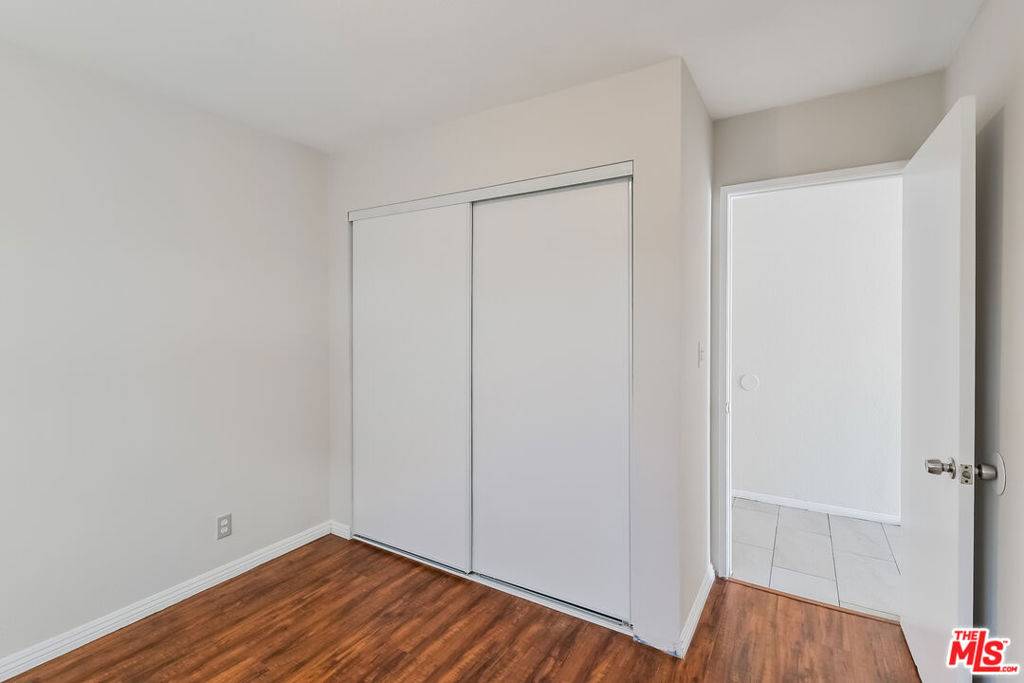 Bell Gardens, CA 90201,6819 LIVE OAK ST