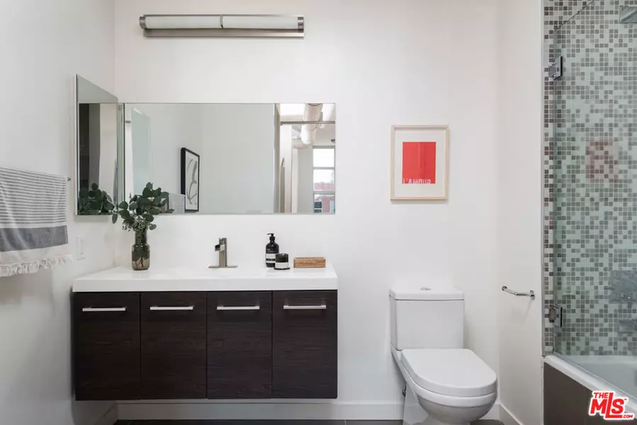 1912 BROADWAY #201, Santa Monica, CA 90404