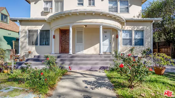 West Hollywood, CA 90046,1142 POINSETTIA DR