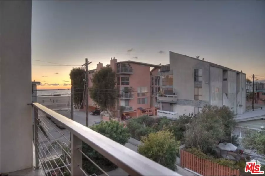20 Ironsides ST #16, Venice, CA 90292