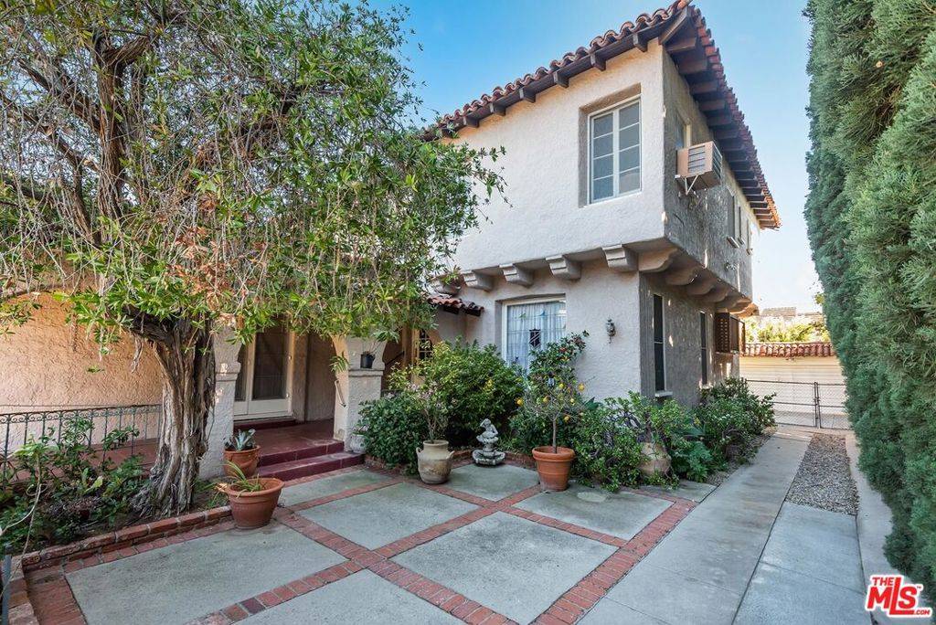 Beverly Hills, CA 90212,328 S PECK DR