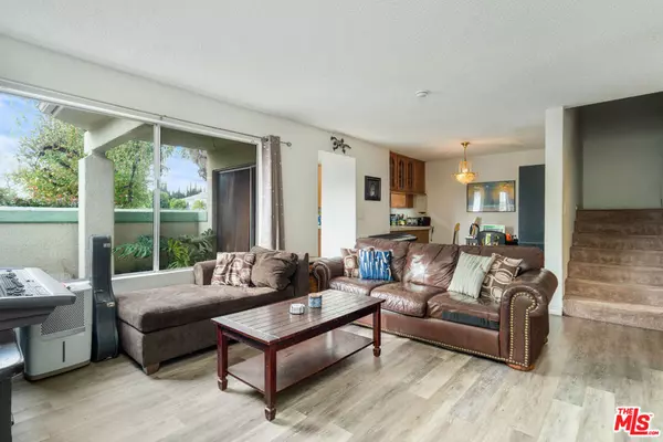 Northridge, CA 91324,18508 MAYALL ST #H