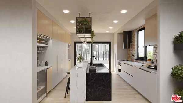 Marina Del Rey, CA 90292,827 DICKSON ST