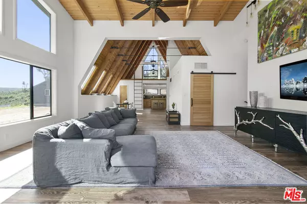 1952 NEWELL RD, Malibu, CA 90265