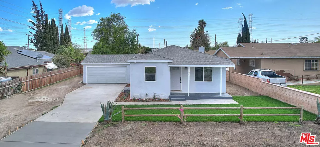 Compton, CA 90220,404 W BENNETT ST