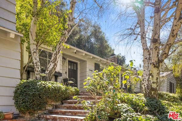 2790 HUTTON DR, Beverly Hills, CA 90210