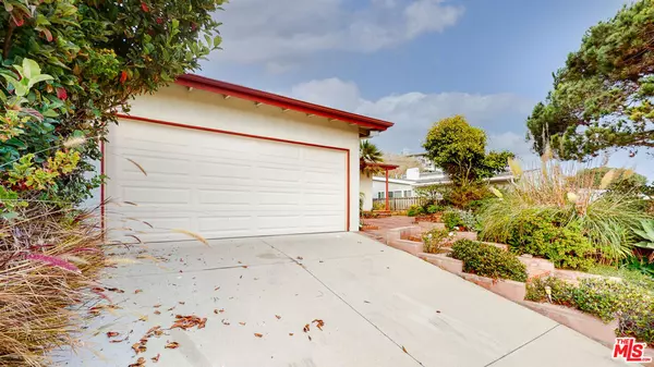 Manhattan Beach, CA 90266,1337 CURTIS AVE