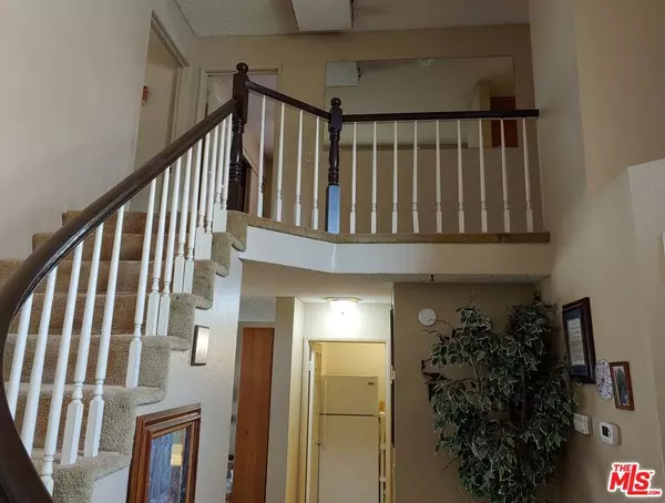 Lancaster, CA 93535,43745 ANDALE AVE