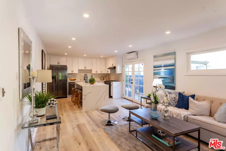 919 N STANLEY AVE, West Hollywood, CA 90046