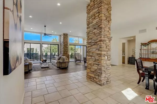 Palm Desert, CA 92260,48671 SHADY VIEW DR