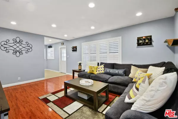 Anaheim, CA 92801,2525 W GLENHAVEN AVE