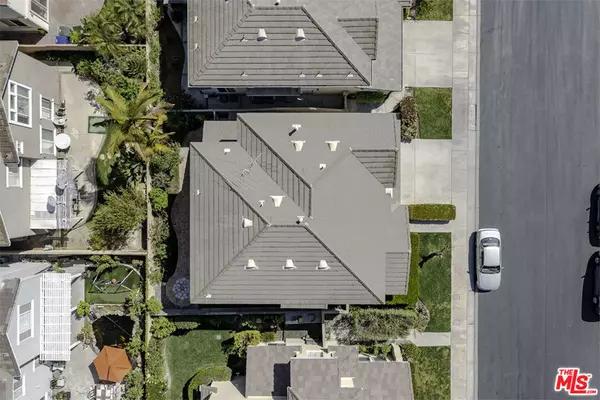 Buena Park, CA 90621,9 BAYVIEW DR