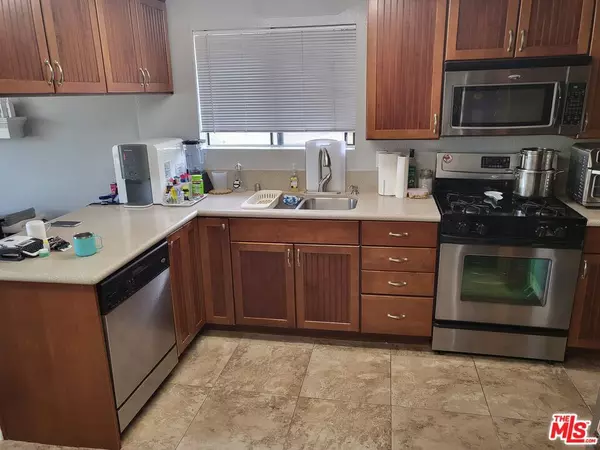Yorba Linda, CA 92886,19651 CASTELLANA PLZ