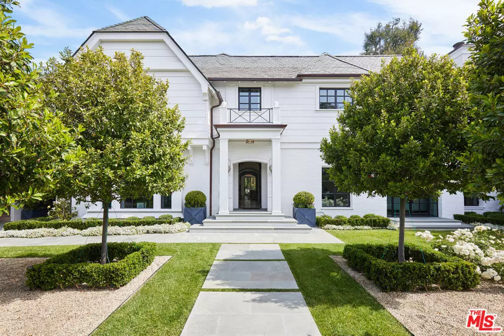 Beverly Hills, CA 90210,1024 Ridgedale DR