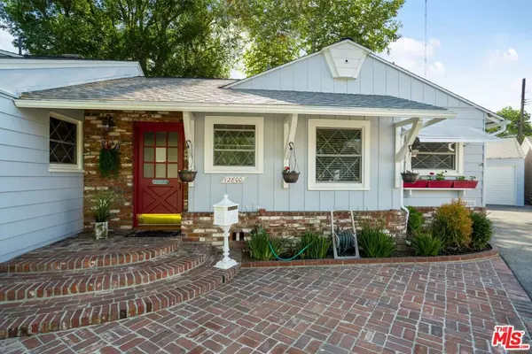 Valley Village, CA 91607,12800 WADDELL ST