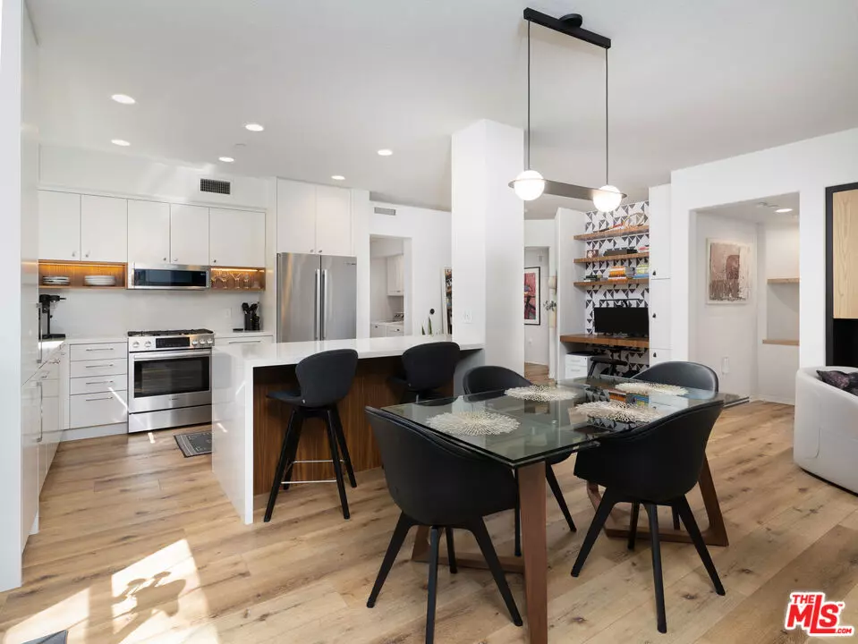 Playa Vista, CA 90094,13080 PACIFIC PROMENADE #104