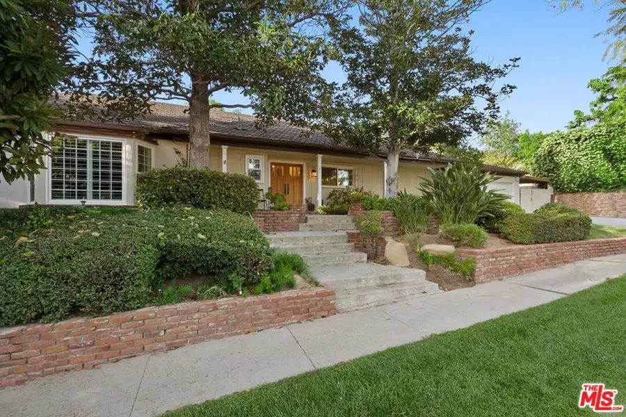 17403 BALLINGER ST, Northridge, CA 91325