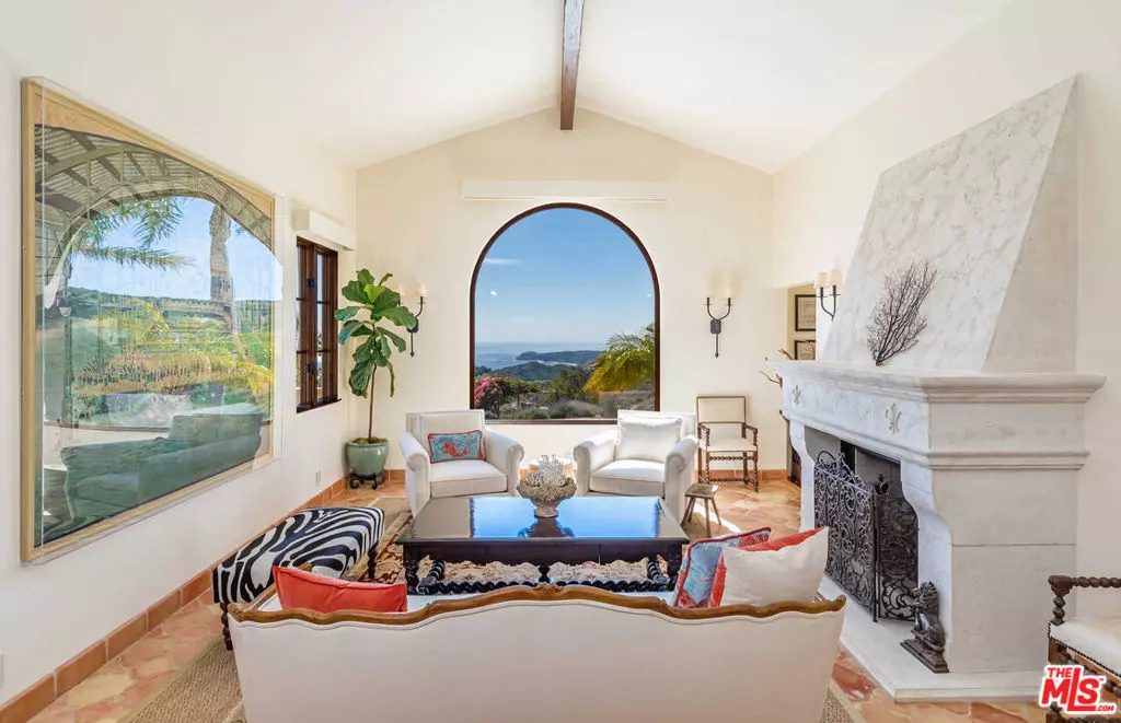 Malibu, CA 90265,2900 VALMERE DR