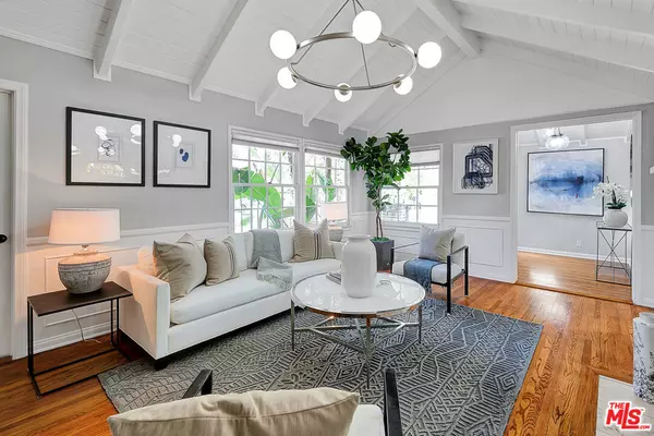 13046 WOODBRIDGE ST, Studio City, CA 91604
