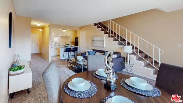 North Hollywood, CA 91602,10840 CAMARILLO ST