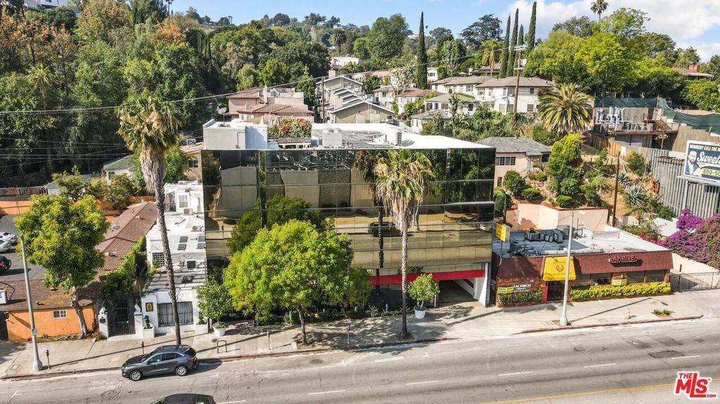 11132 VENTURA BLVD, Studio City, CA 91604