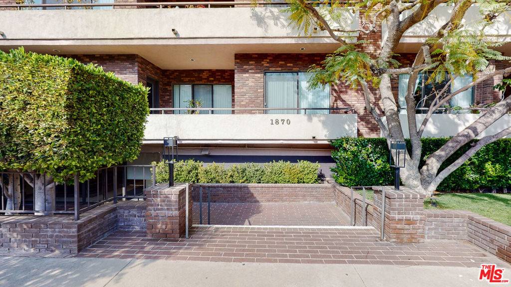 1870 VETERAN AVE #102, Los Angeles, CA 90025