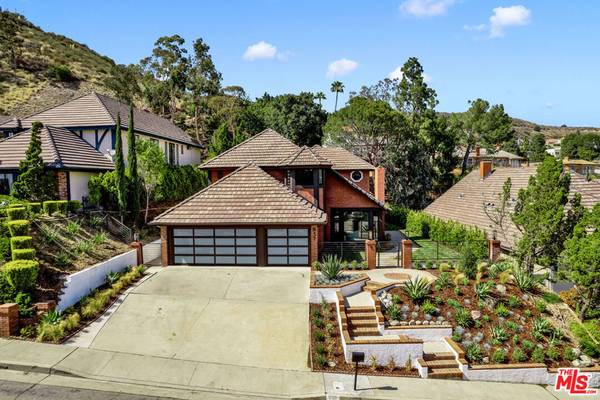 837 MOORSIDE DR, Glendale, CA 91207