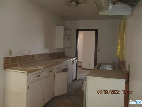 Blythe, CA 92225,14105 WARMINGTON ST