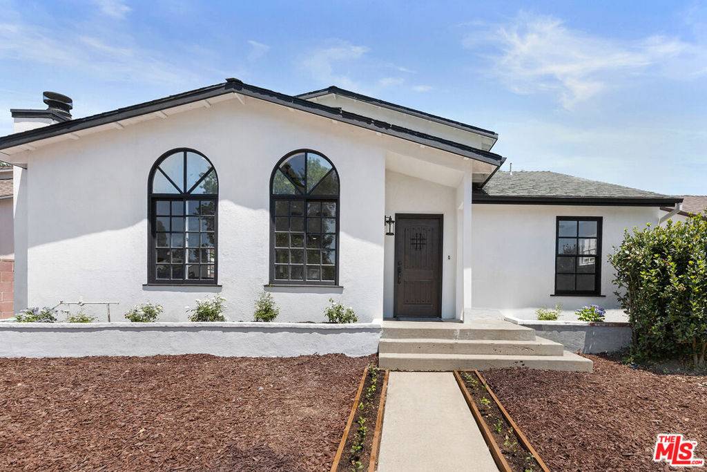 7900 LOUISE AVE, Northridge, CA 91325