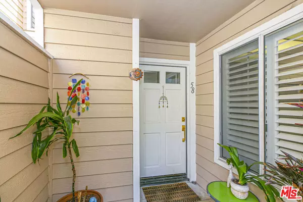 Santa Clarita, CA 91355,24512 MCBEAN #58