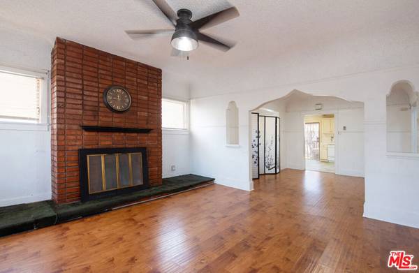 Los Angeles, CA 90047,7707 LA SALLE AVE