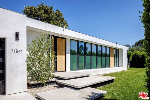 North Hollywood, CA 91602,11541 LANDALE ST