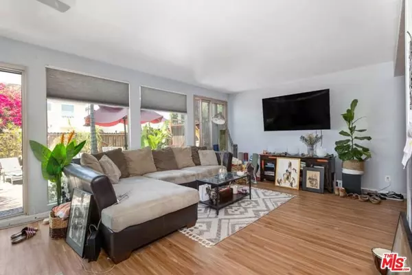 Playa Del Rey, CA 90293,100 MONTREAL ST