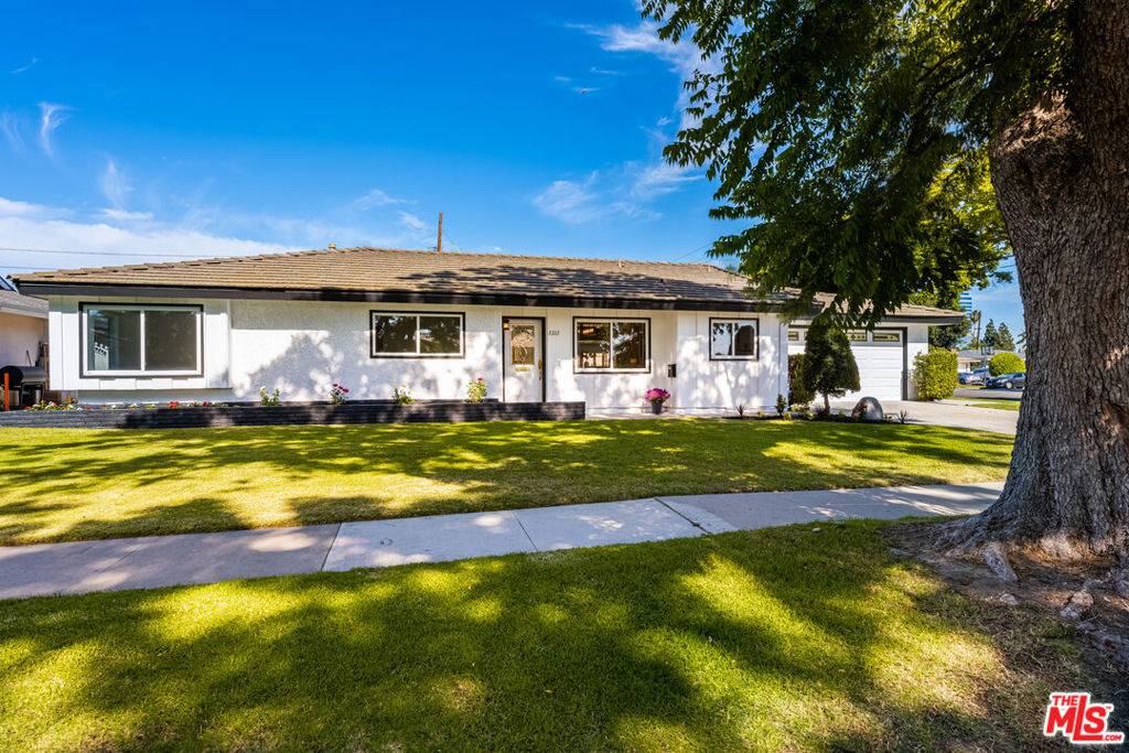 Anaheim, CA 92802,2222 S Nautical ST