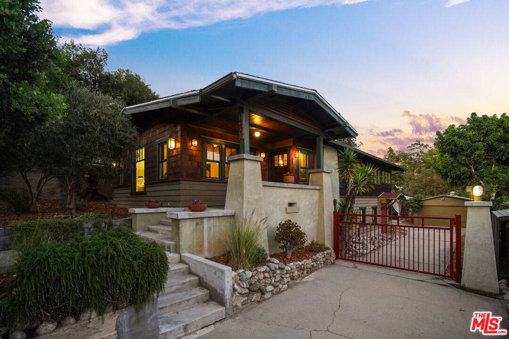 Los Angeles, CA 90042,1308 N Avenue 57