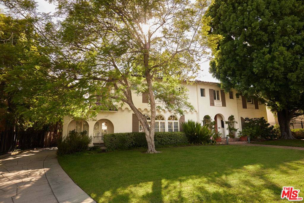 Beverly Hills, CA 90210,623 N Hillcrest RD