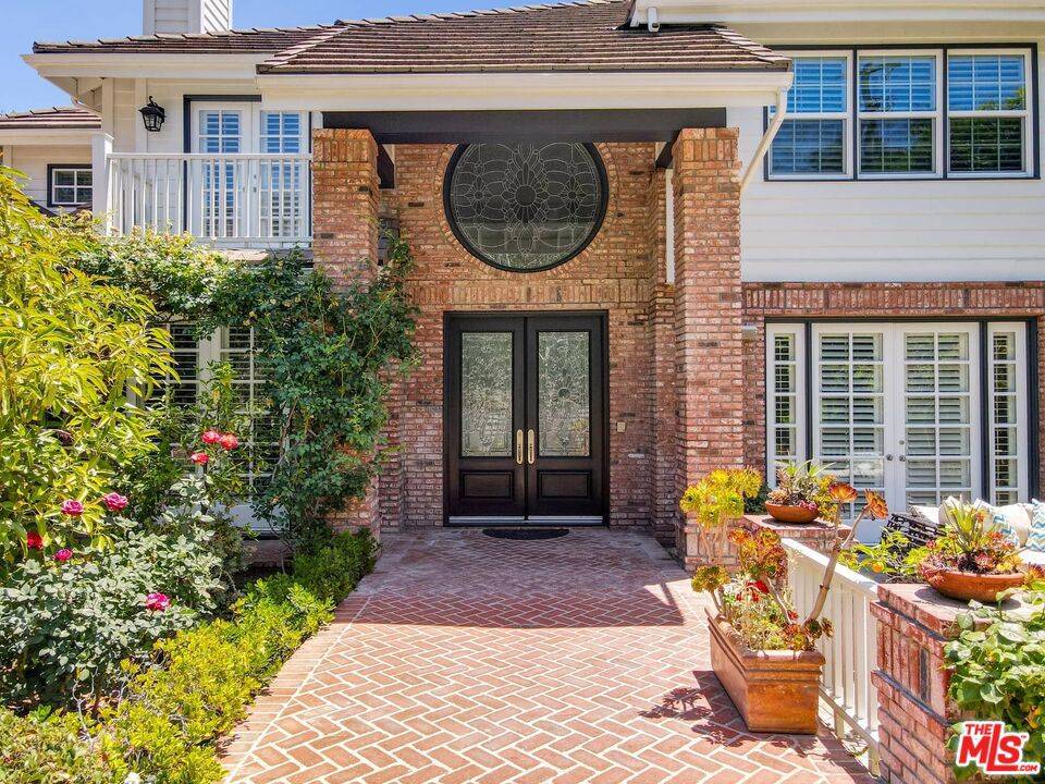 Sherman Oaks, CA 91403,14997 VALLEY VISTA BLVD