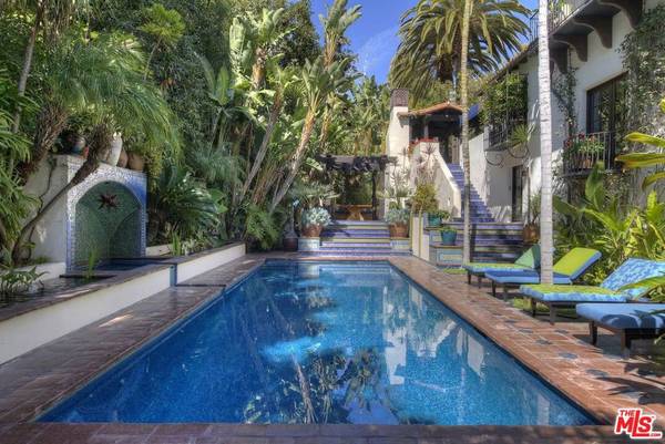 2427 Castilian DR, Los Angeles, CA 90068